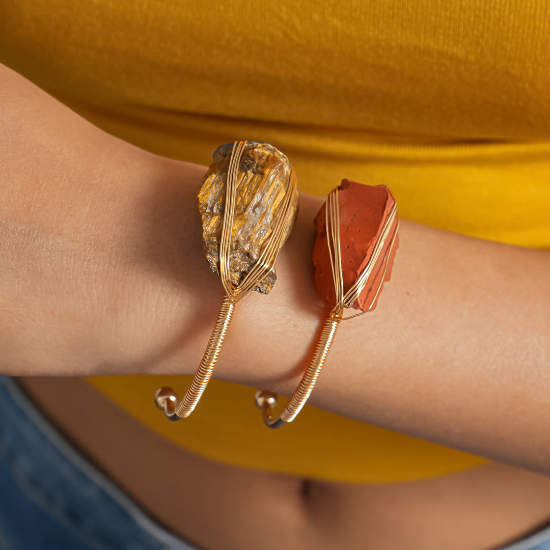 Vintage Natural Crystal Wire Wrap Bangle N6F282