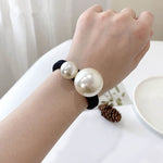 Load image into Gallery viewer, Pearl Big Scrunchie Women Daily Commute Hair Tie N6H197