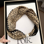 Load image into Gallery viewer, Magnetic Pearl Long Scarf Neck Warmer Women N6H112