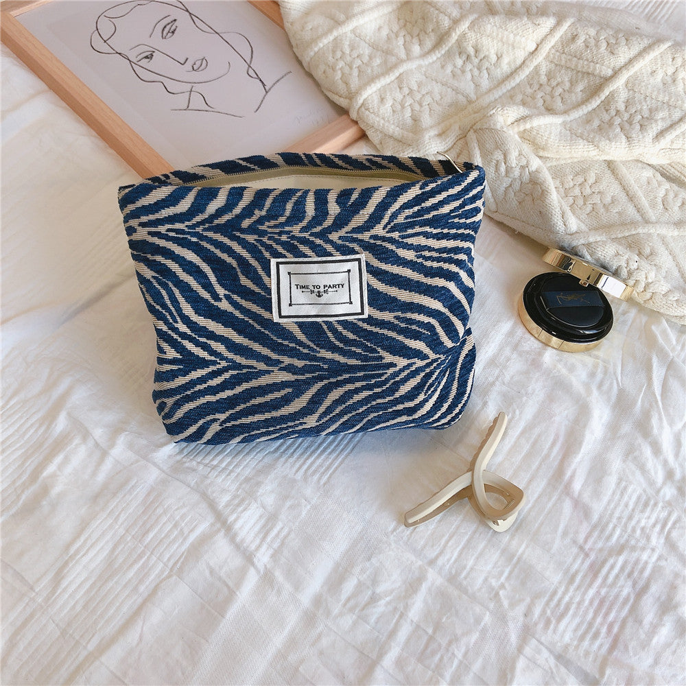 Retro Geometric Pattern Chenille Clutch Bag Women S5P658
