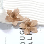 Load image into Gallery viewer, Metal Drop Fill Floral Studs Iron Enameled Statement S5P164