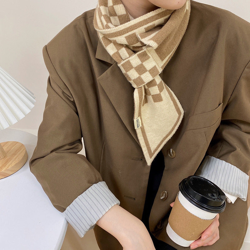 Houndstooth Knit Narrow Scarf with Small Ears N6H307