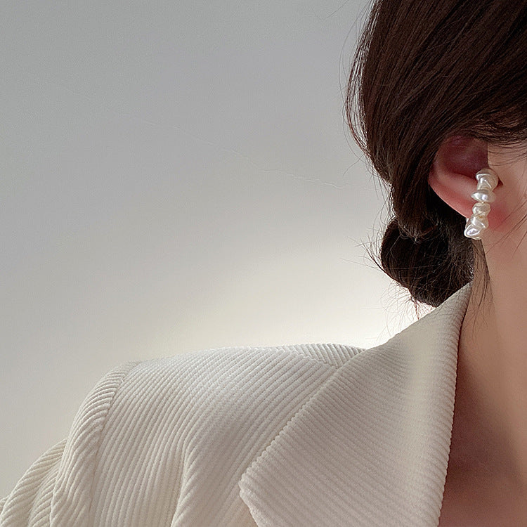 Vintage Baroque Pearl Ear Cuff Gold Plated No Piercing N6H170