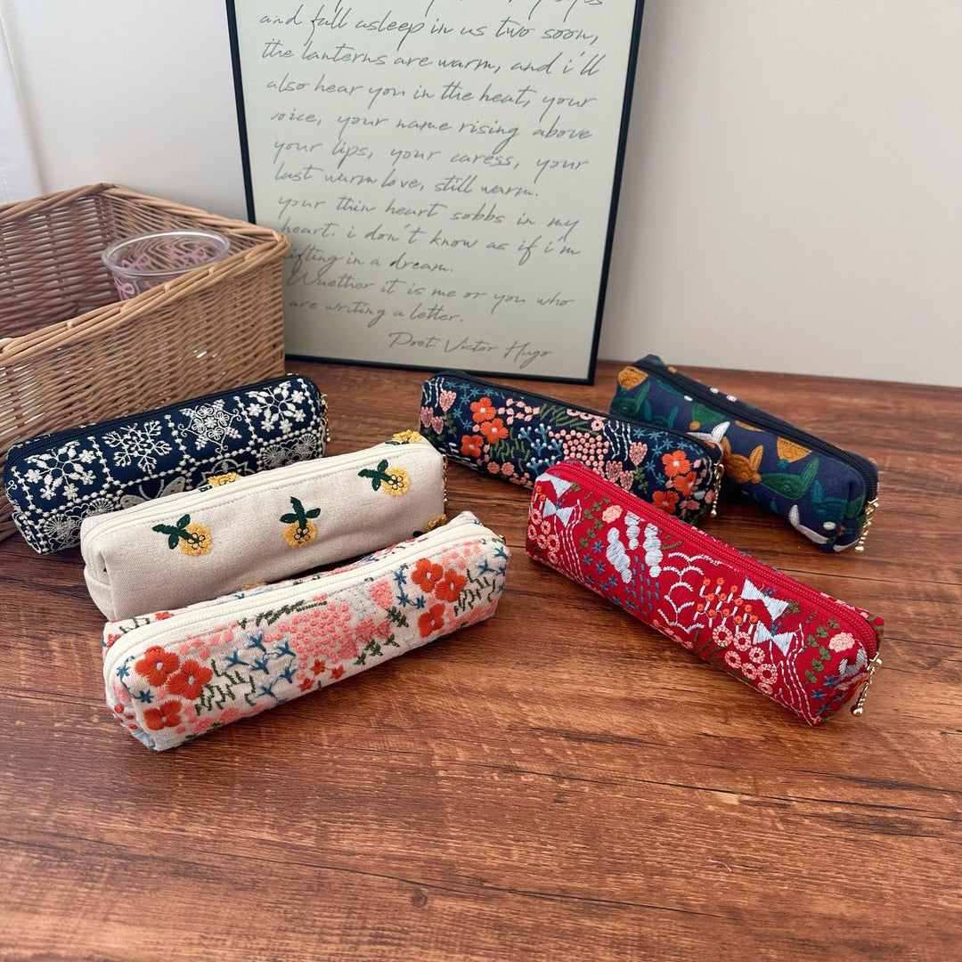 Embroidered Floral Canvas Pencil Case Makeup Bag N6F149