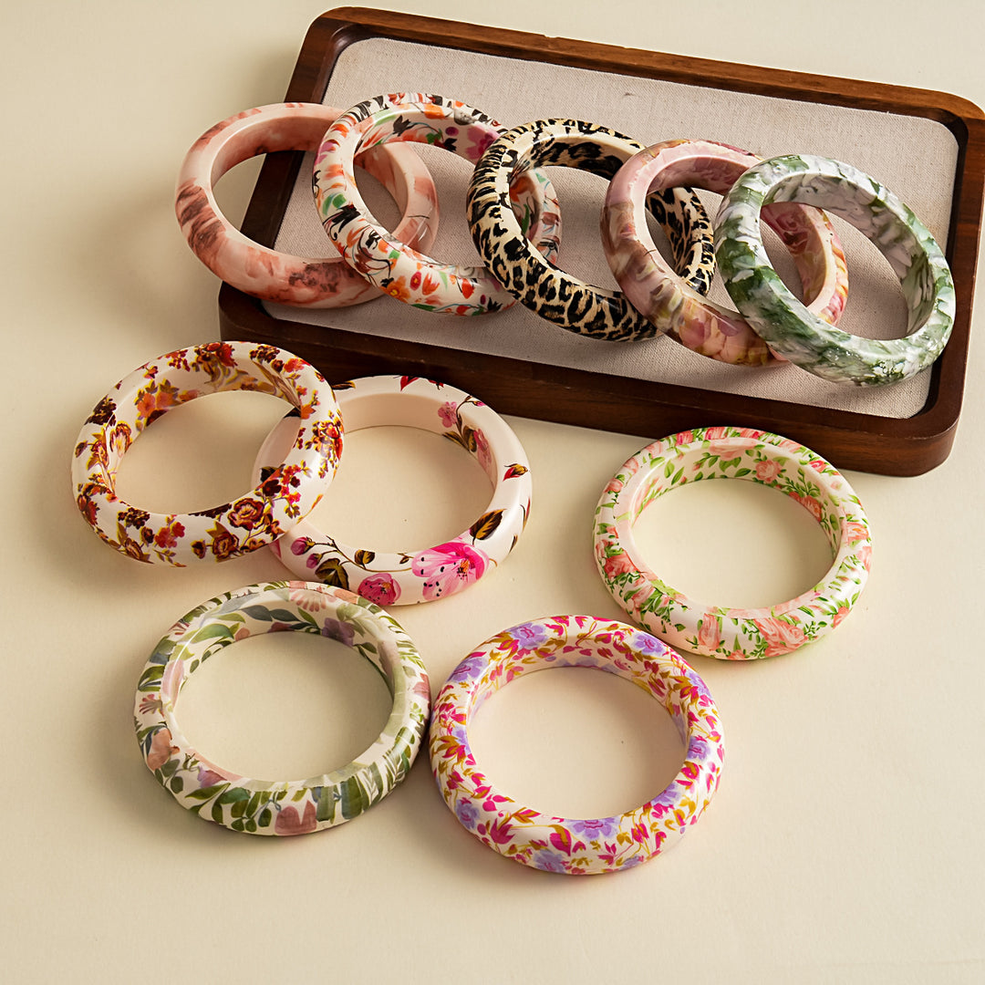 Womens Vintage Floral Resin Circle Bracelet N6K127