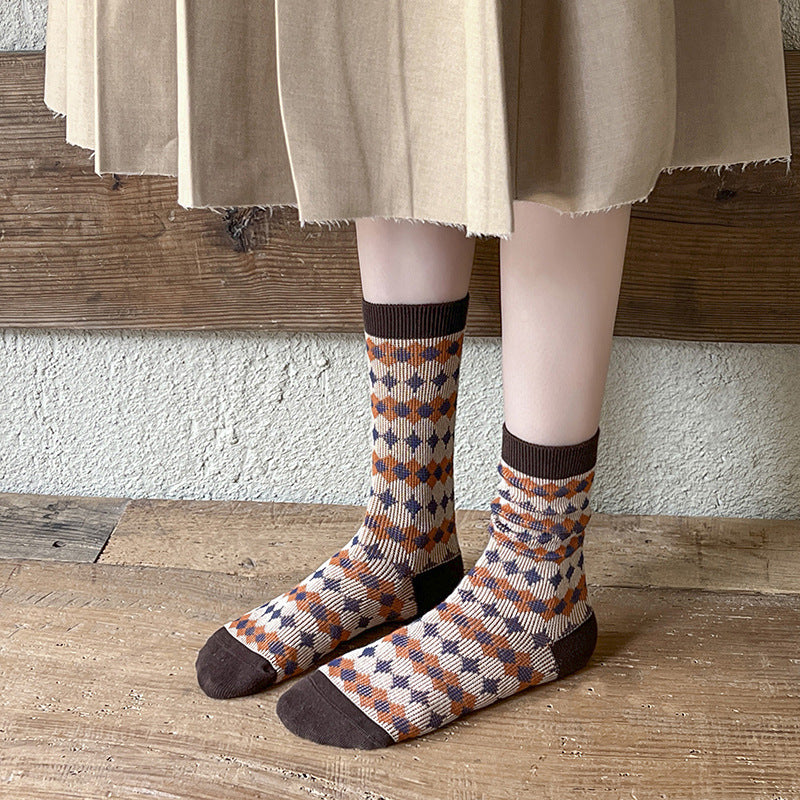 Double Needle Knit Plaid Mid-Calf Socks Women N6H023