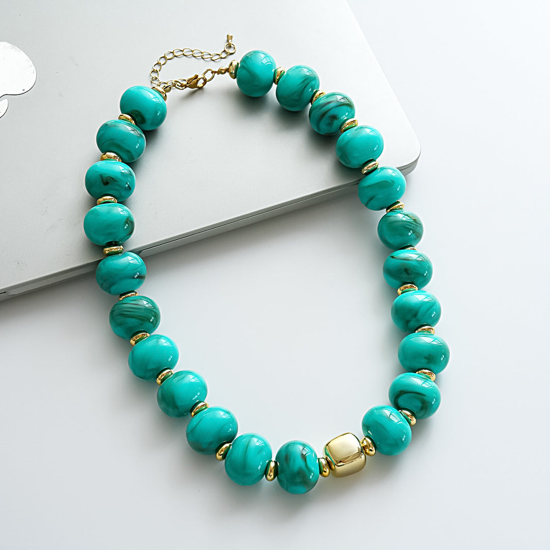 Vintage Acrylic Ombré Beaded Geometric Necklace N6H068