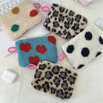 Load image into Gallery viewer, Plush Heart Coin Purse Makeup Bag Key Wallet S5P869
