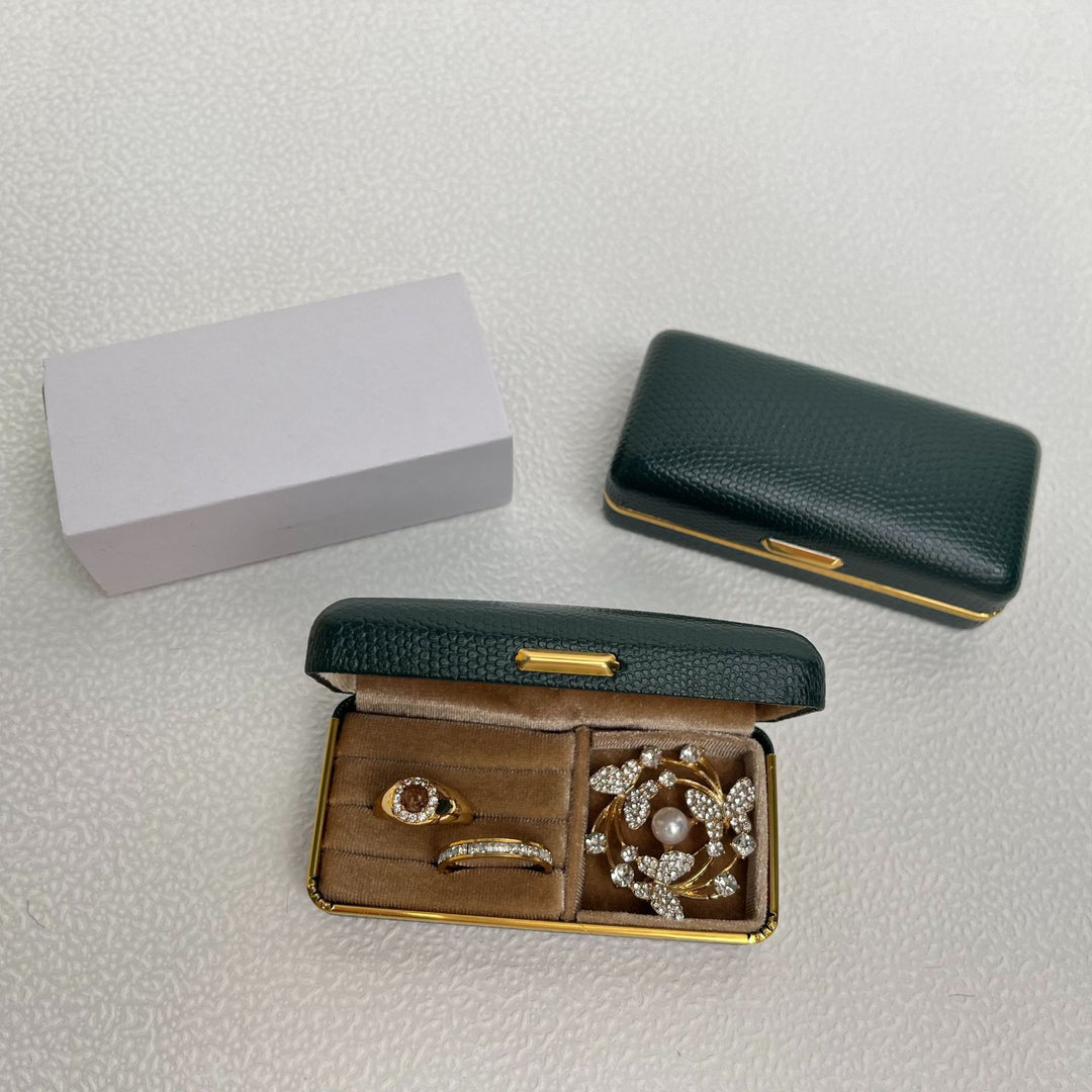 Luxury PU Leather Jewelry Box Gold Trim Ring Case N6G101