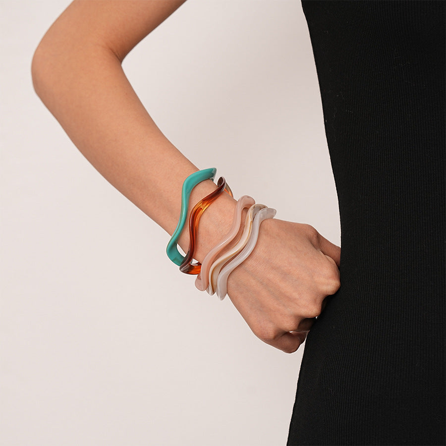 Acrylic Bangle Multi Plated Vintage Minimalist S5P068