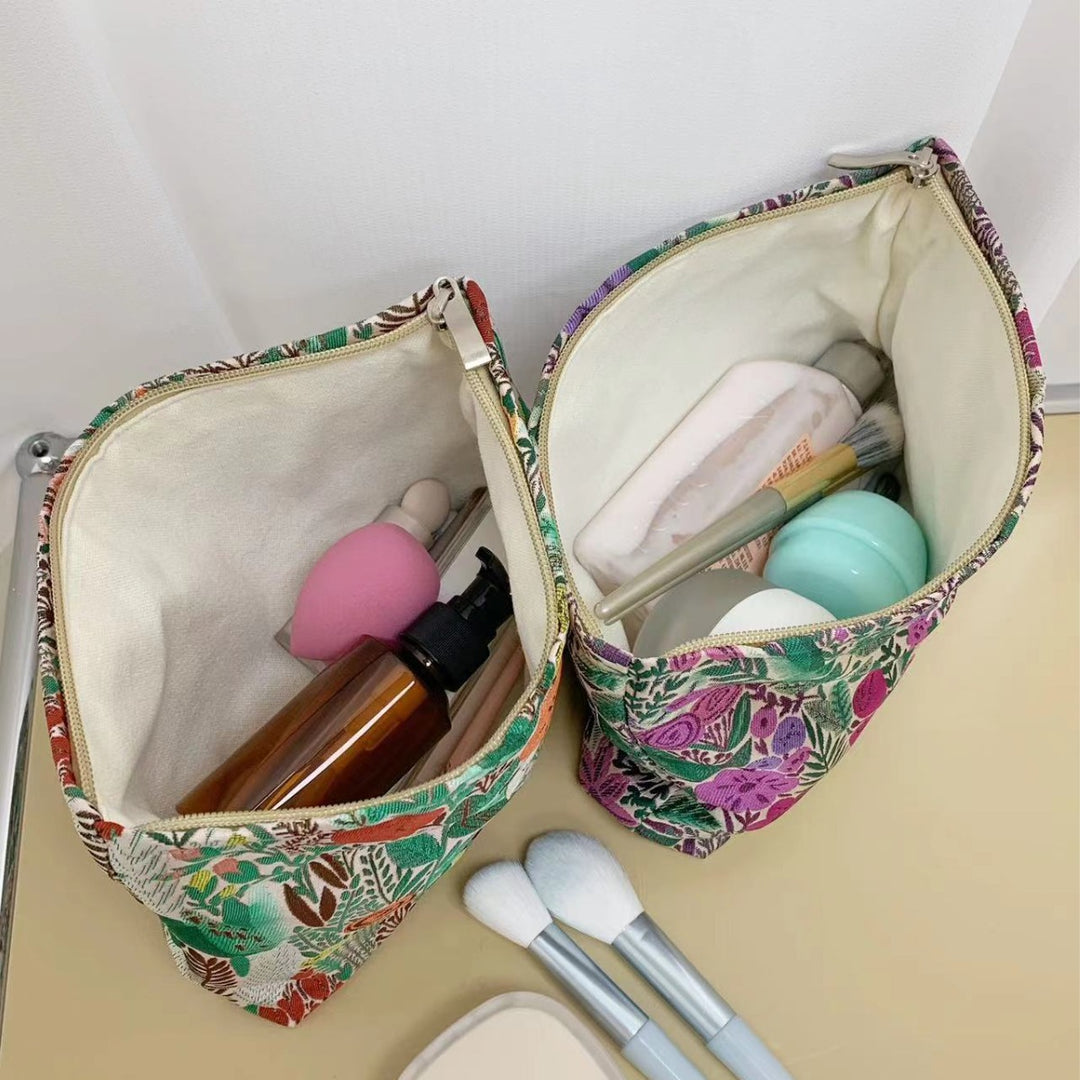 Womens Floral Embroidered Polyester Cosmetic Bag N6K116