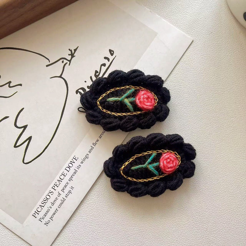 Womens Handmade Knit Rose Hair Clip N6K314