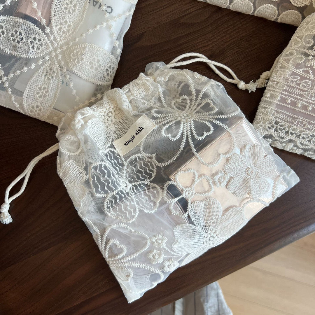Vintage Lace Embroidered Drawstring Pouch N6F177