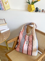 Load image into Gallery viewer, Women's Color-Block Quilted Cotton Tote Bag N6J192