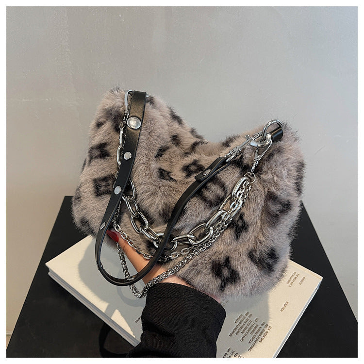 Women's Plush Leopard Chain Baguette Shoulder Bag N6J188