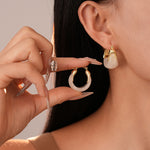 Load image into Gallery viewer, Resin Hoop Earrings Vintage U Shape Geometric Drip N6F078