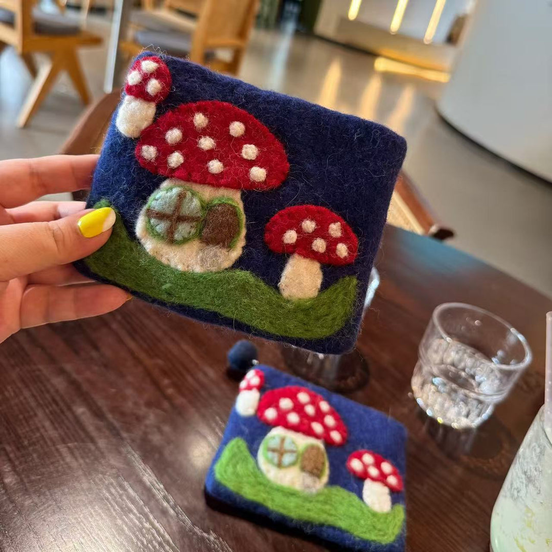 Nepal Wool Felt Mushroom Coin Purse Bag Charm N6G012