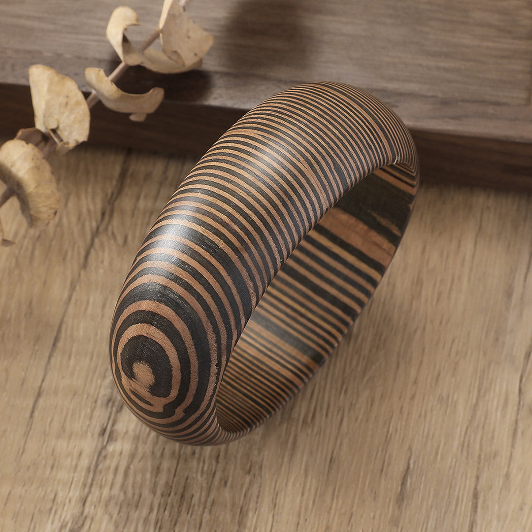 Wood Grain Circle Bangle Handcrafted Vintage Jewelry S5P032