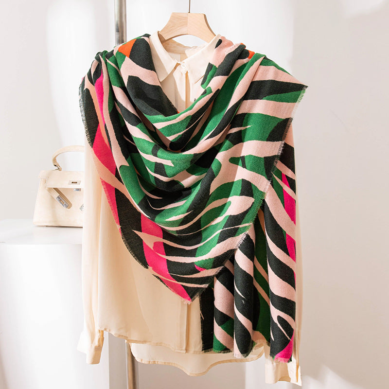 Animal Print Faux Cashmere Wrap  M5A213