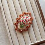 Load image into Gallery viewer, Womens Hand Crocheted Pearl Floral Hair Clip N6K316