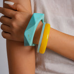 Load image into Gallery viewer, Resin Ombré Circle Geometric Bangle Set 3-Piece N6H076