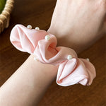Load image into Gallery viewer, Solid Satin Pearl Scrunchie High Elasticity Women N6H184