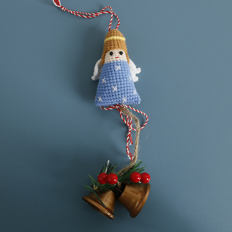 Hand Crocheted Christmas Santa Hanging Ornament N6K317