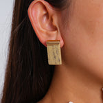 Load image into Gallery viewer, Leather Cord Resin Square Pendant Chunky Necklace N6H137