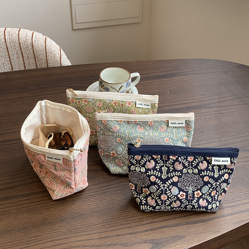 Women's Floral Embroidered Cotton Linen Cosmetic Bag N6J272