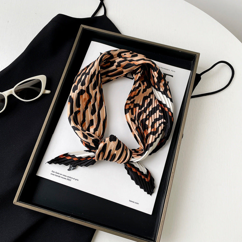 Pleated Leopard Paisley Satin Scarf 70cm Square N6G225