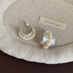 Load image into Gallery viewer, Hammered Pearl Stone Wide Stud Earrings Women N6H165