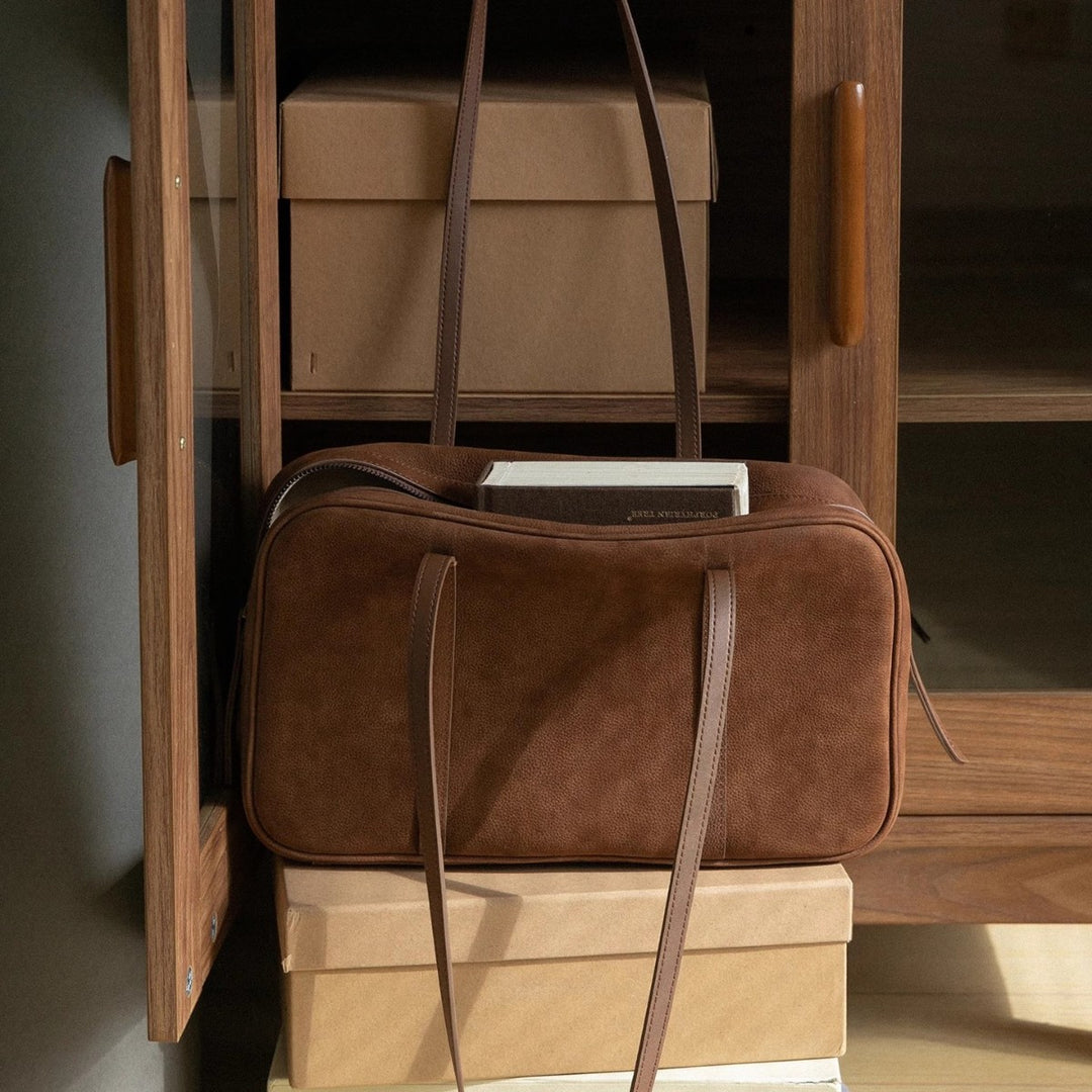 Matte Pebbled Grain Bowling Bag PU Mocha Brown   S5P277