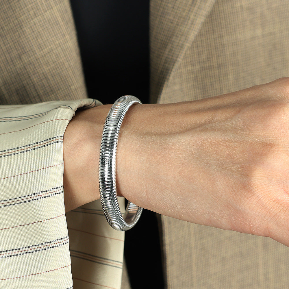 Threaded Spring Cuff Titanium Steel Plated S5P081