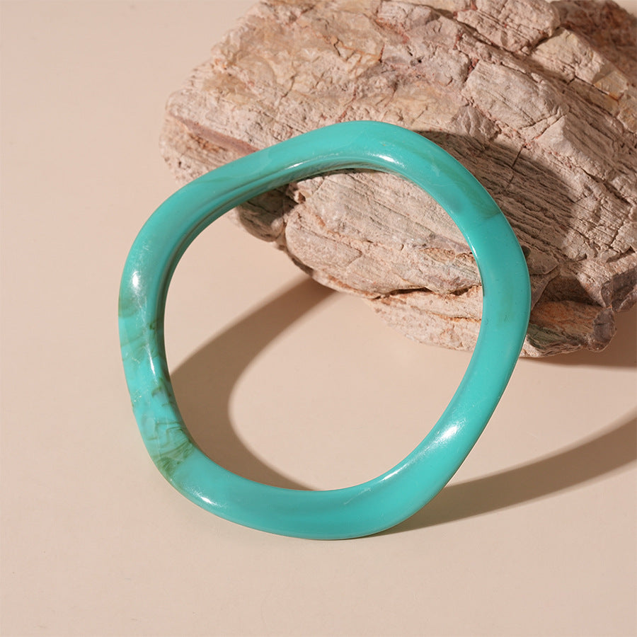 Acrylic Bangle Multi Plated Vintage Minimalist S5P068