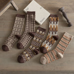 Load image into Gallery viewer, Vintage Double Needle Mid-Calf Socks Warm Cotton N6H028