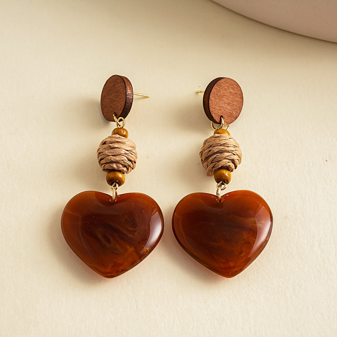 Womens Vintage Raffia Heart Resin Stud Earrings N6K171