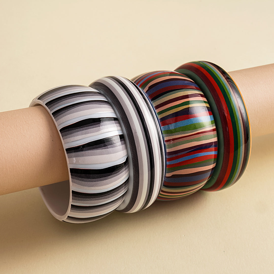 Womens 2 Piece Striped Resin Bracelet Set N6K137