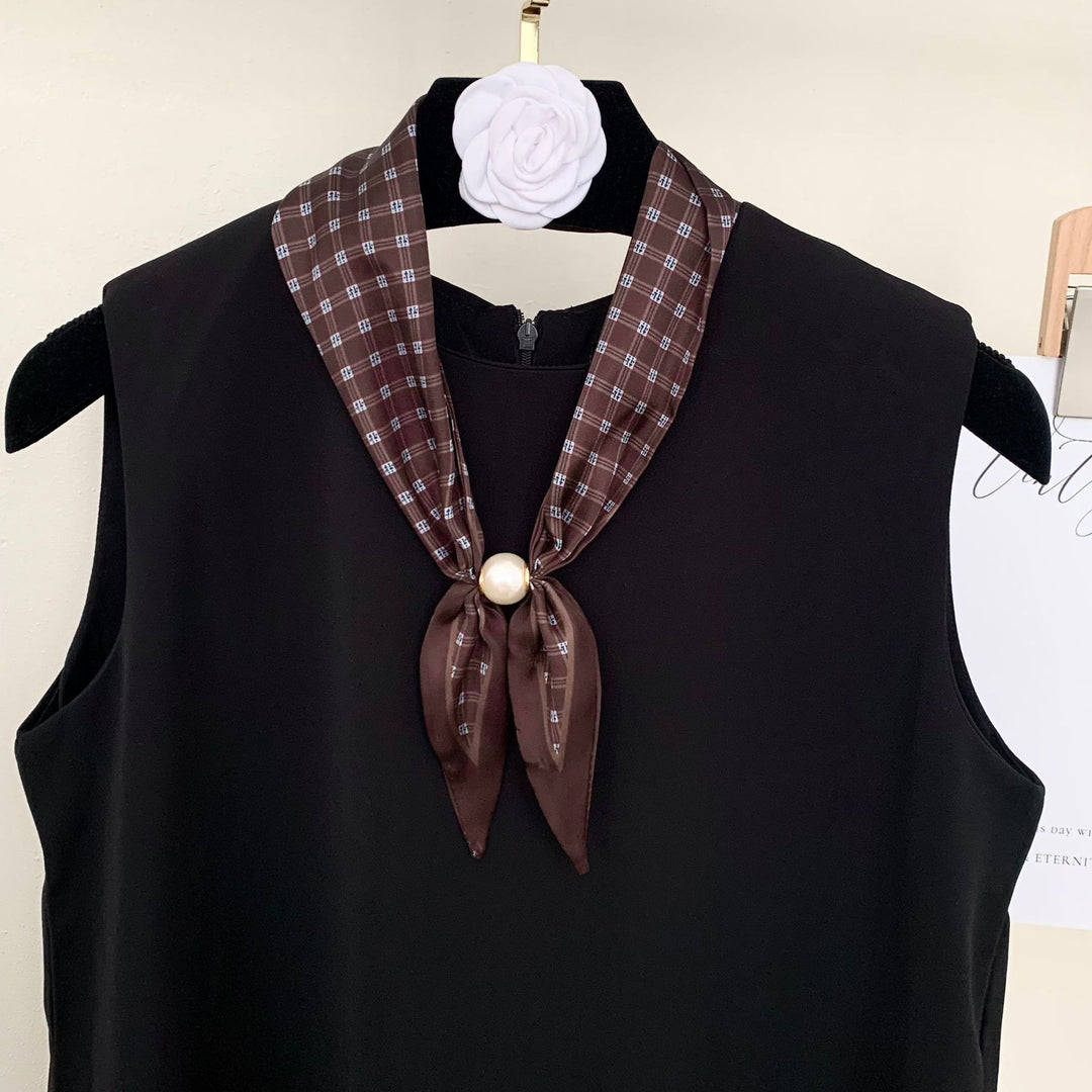 Women's Polyester Polka Dot Neck Scarf N6J145