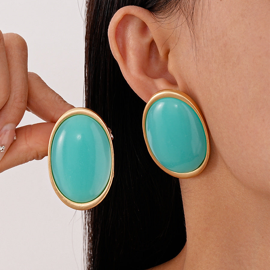 Vintage Resin Oval Geometric Silver Stud Earrings N6H089