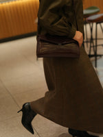 Load image into Gallery viewer, Brown Crocodile Grain Baguette Bag Women N6C033