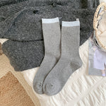 Load image into Gallery viewer, Contrast Stripe Cotton Blend Socks M5A052