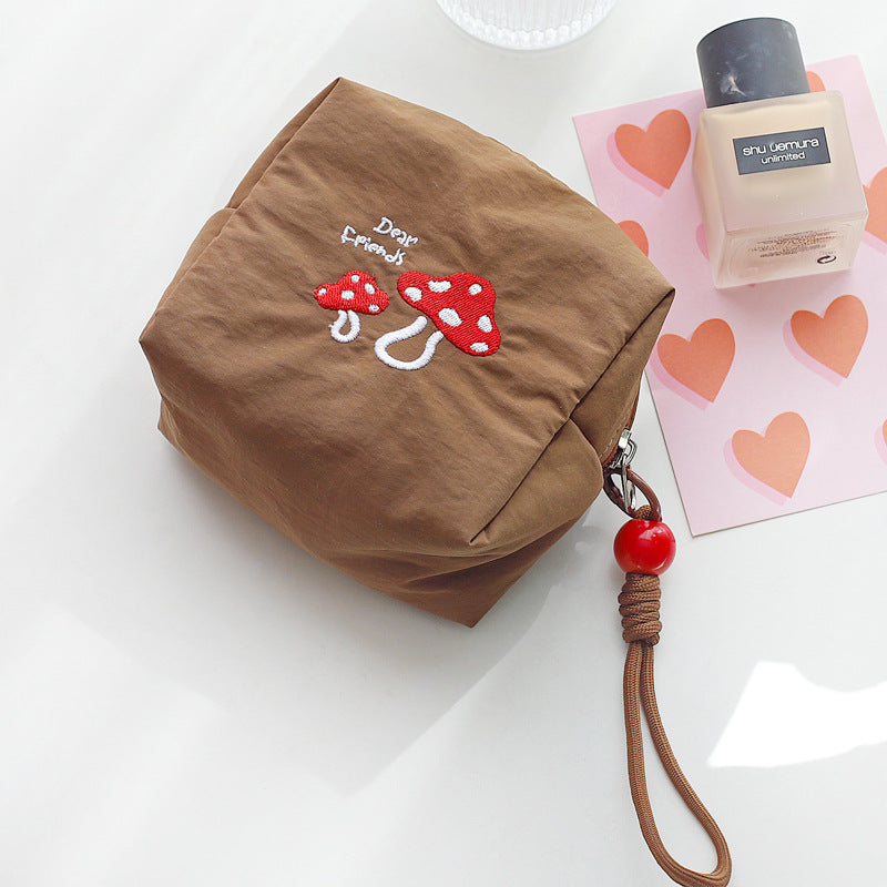 Womens Mushroom Embroidered Polyester Cosmetic Bag N6K118