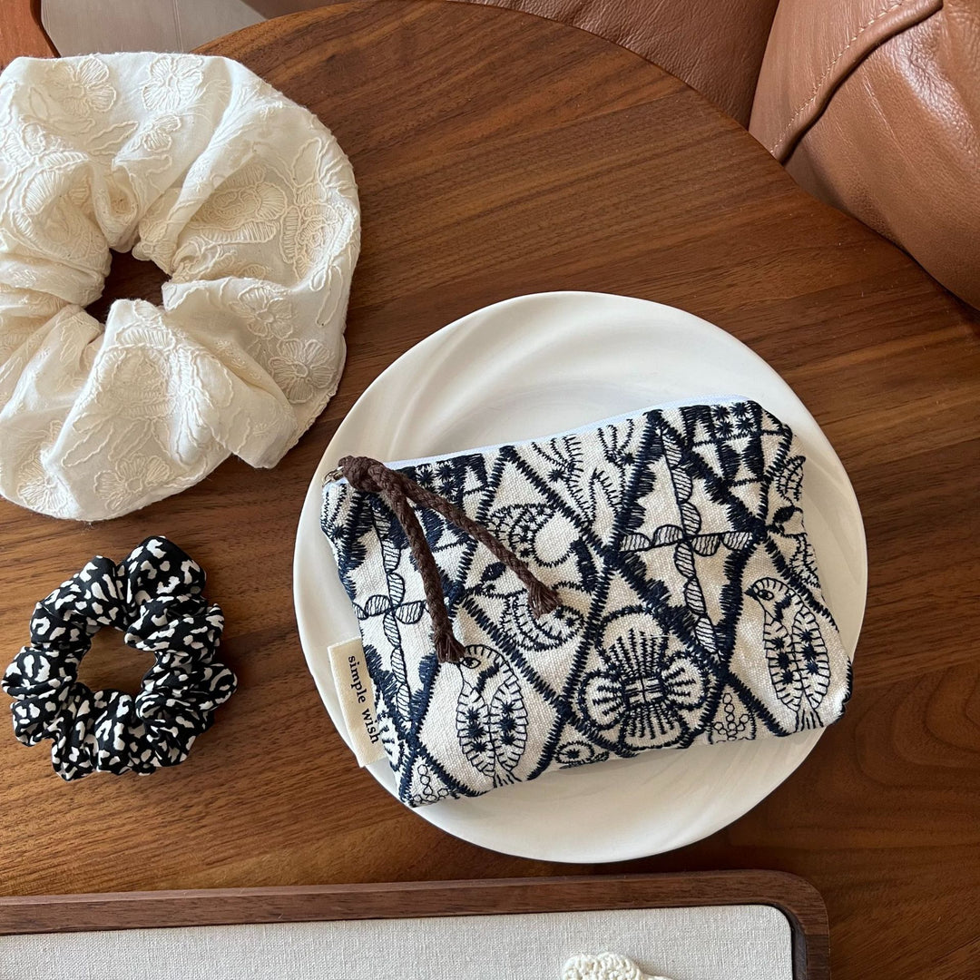 Handmade Cotton Linen Embroidered Coin Purse Pouch N6F107