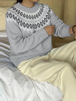 Load image into Gallery viewer, Round Neck Long Sleeve Pullover Sweater N6H306