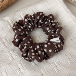 Load image into Gallery viewer, Womens Vintage Floral Fabric Scrunchie N6K021