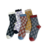 Load image into Gallery viewer, Ruffle Trim 3D Floral Cotton Mid Calf Socks M5A072