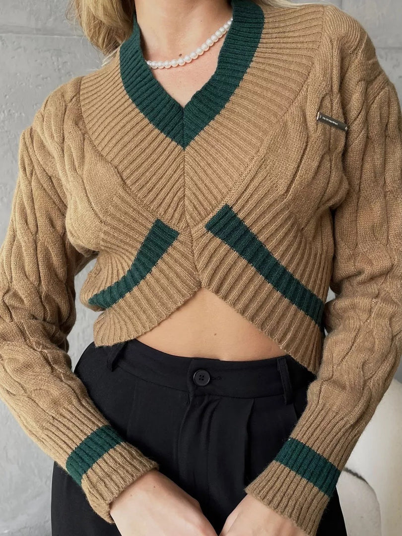 Crop V Sweater Lightweight Khaki Navy White N5Z916