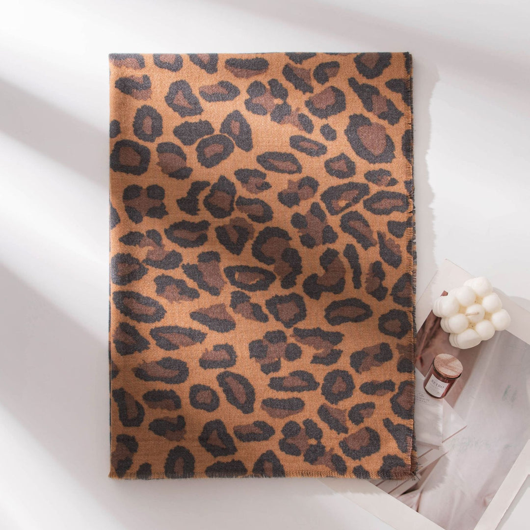 Animal Print Faux Cashmere Wrap  M5A186