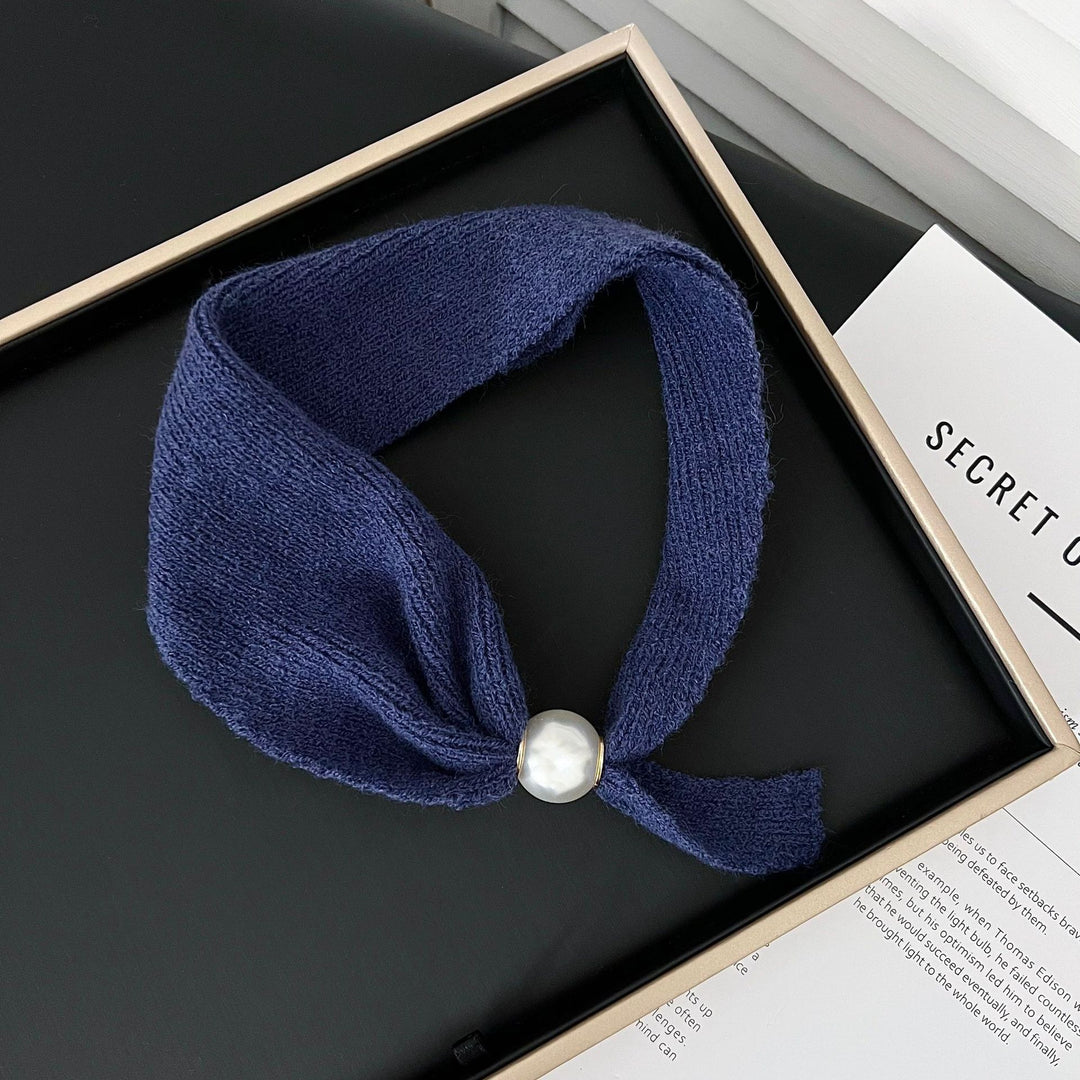 Womens Pearl Magnetic Clasp Knit Neck Scarf N6K270