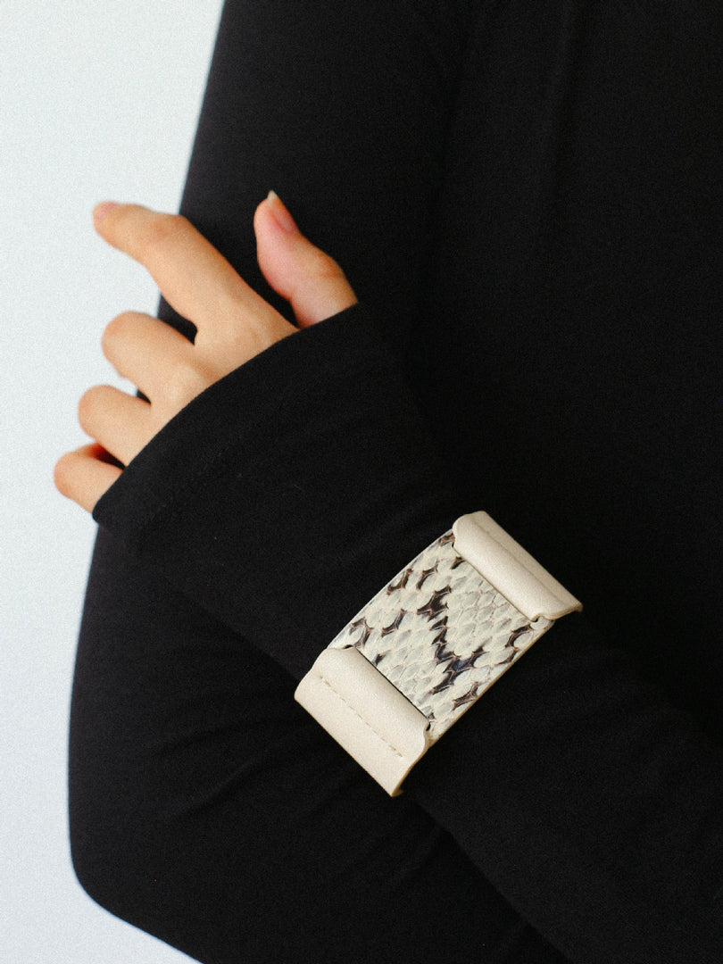 Snakeskin Color Block Wide Cuff Bracelet Women N6C003